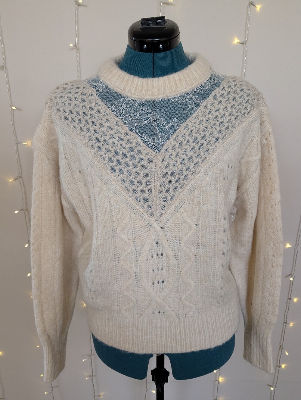 Express Ivory Lace-Yoke Cable Knit Crewneck Sweater Size Small